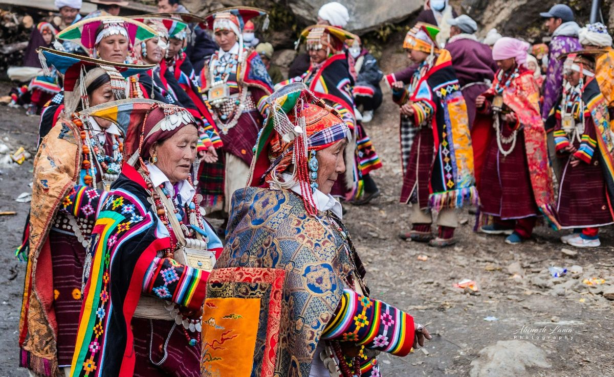 हुम्लामा सांस्कृतिक पुस्तान्तरण गर्ने माने पर्व (तस्बिरहरु)