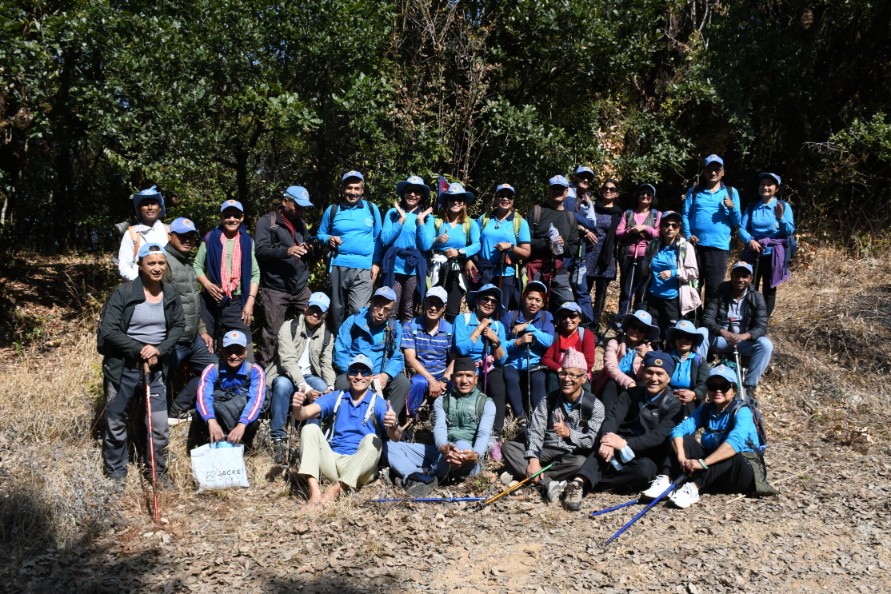 तोप्लाङमा ‘प्रकृतिप्रेमी समूह’ 