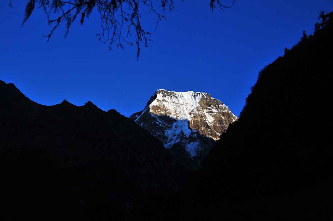 अपि हिमाललाई सुदूरपश्चिमकै प्रमुख पर्यटन केन्द्र बनाइने (भिडियो) 