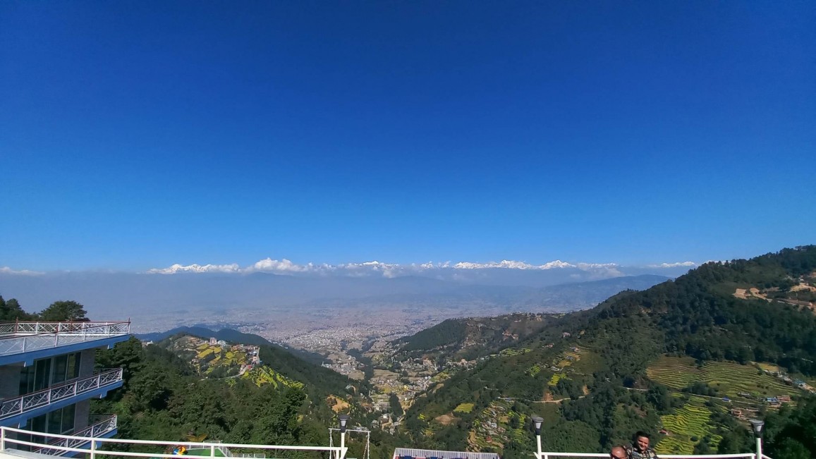 तस्वीरमा  रानीकोटबाट देखिएको काठमाडौँ 