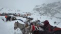 सगरमाथा क्षेत्रमा फसेका एक हजार पर्वतारोही तथा सहयोगीको सकुशल उद्धार