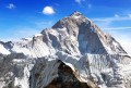 मकालु आरोहणका क्रममा ‘हर्ट अट्याक’