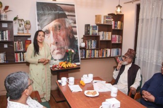 लोककवि अलिमियाँका गीतहरू रेकर्डिङ गरिने (तस्बिरहरू)