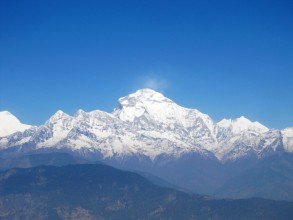 पर्यटकीयस्थल बेलढुङ्गा, जहाँबाट देखिन्छन् १८ वटा हिमाल