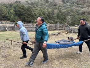 कञ्चनजंघाका पर्यटनकर्मीलाई खोज तथा उद्दार तालिम 