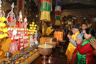 राष्ट्रपति पौडेलद्वारा बुद्ध जयन्तीका अवसरमा बौद्धमा पूजा अर्चना (तस्बिरहरू)