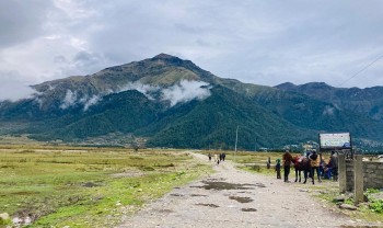 ढोरपाटनको यात्रा: सिकार खेल्न विदेशी, घुमफिर गर्न नेपाली