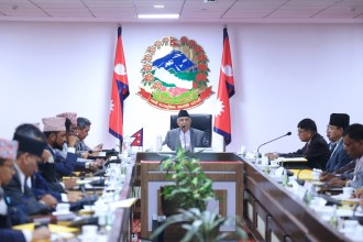 पर्यटकलाई कुनै झन्झट नदिनु: प्रधानमन्त्री