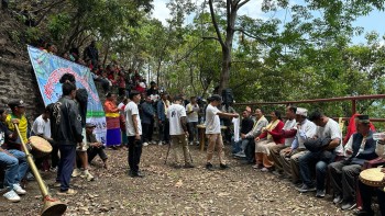 दाेलखाकाे सोक्ला भ्यालीमा सुरु भयाे रक क्लाइम्बिङ महोत्सव