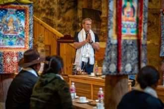 तस्बिरमा अमेरिकी राजदूत थम्पसनकाे मुस्ताङ भ्रमण