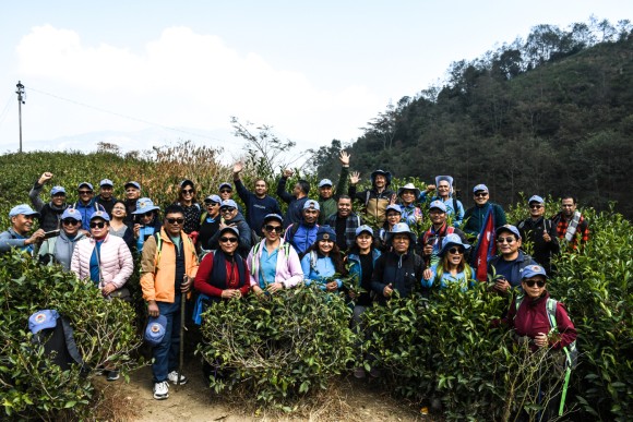 भोटेचौरको चिया बगानमा ‘प्रकृतिप्रेमी समूह’