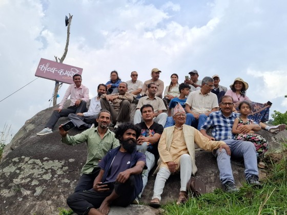 ‘पिर्के ढुङ्गा’मा कविता
