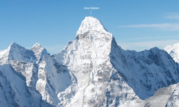 अमादब्लम आरोहण गरेर फर्किँदै थिए ६४ वर्षीय मार्टिन, बाटाेमै गयाे ज्यान