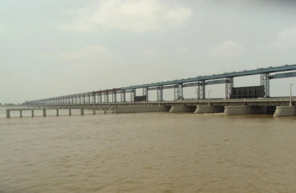 कोशी र तिनाउ नदीमा पानीको बहाव खतरा तहमा, यी प्रदेशमा भारी वर्षाको सम्भावना