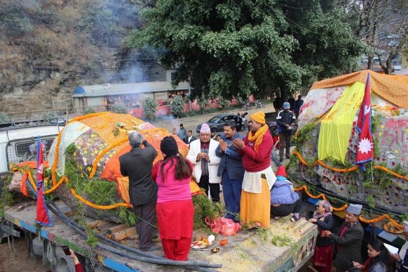 जनकपुर हुँदै अयोध्या लगिँदै देव शिला