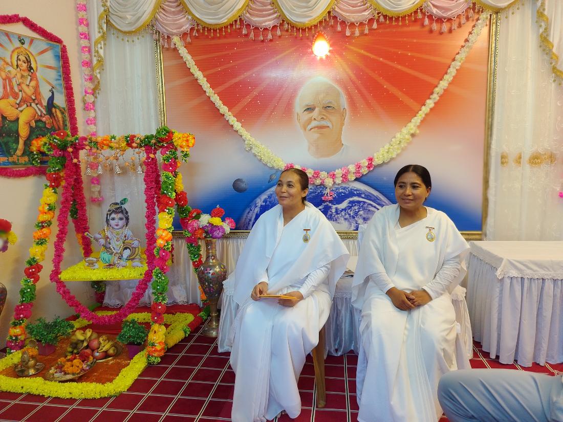 7-Om-Shanti-7-1756061159.jpg