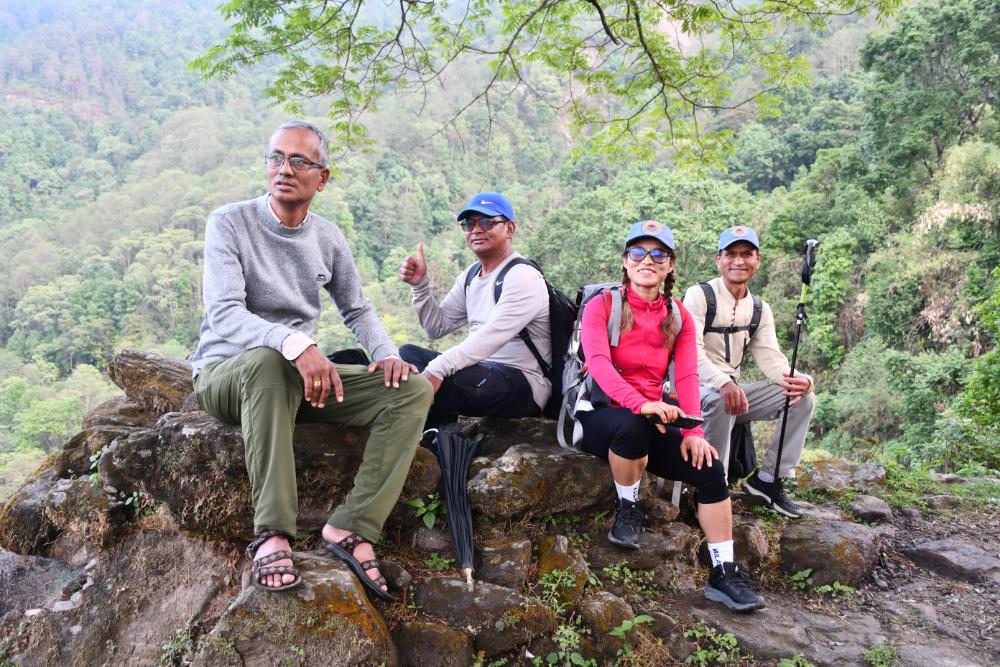 Aiselu-hiking-(2)-1746445040.jpg