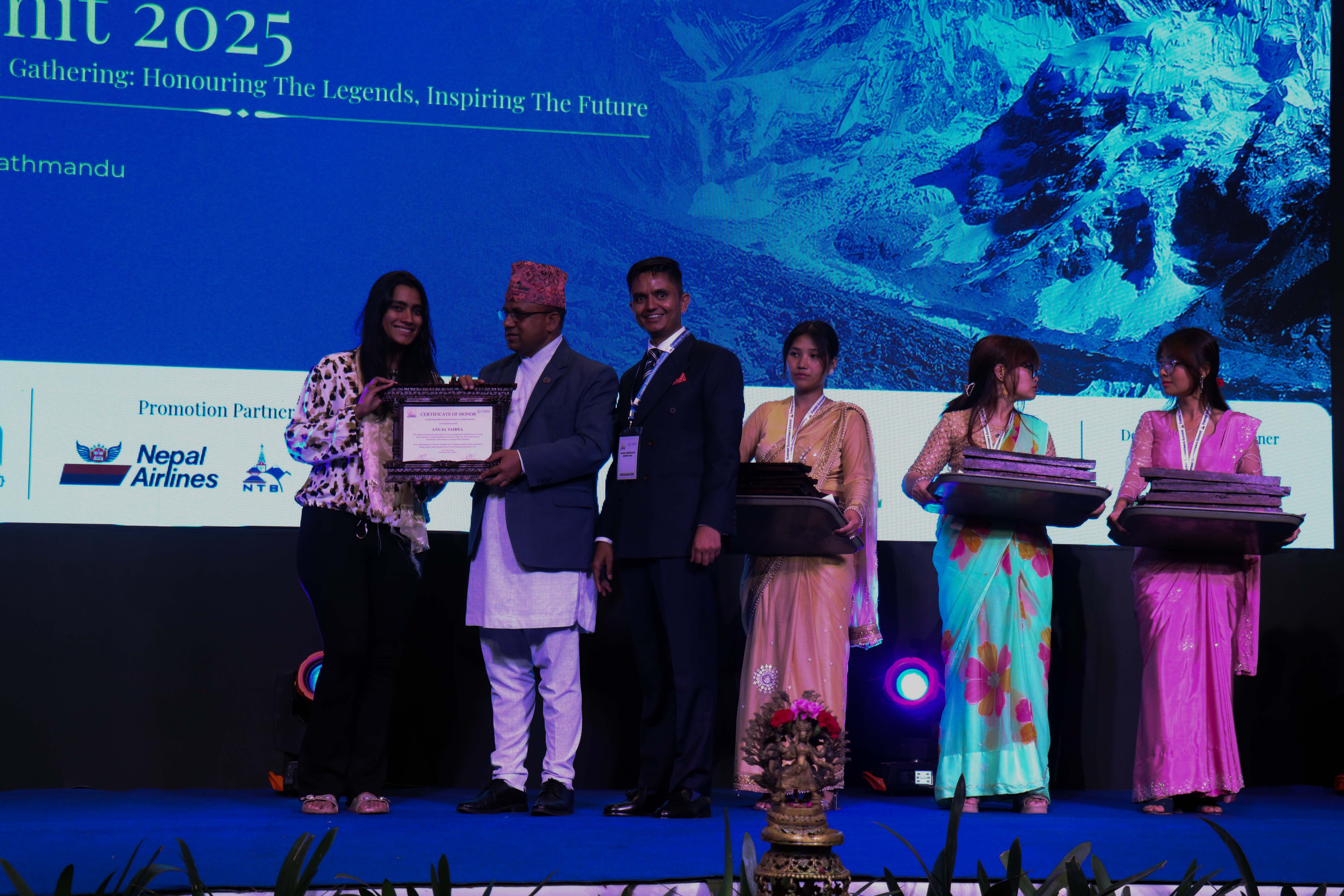 Everest-Summiter's-Summit-2025--kamal-prabhat--68-1748348036.jpg