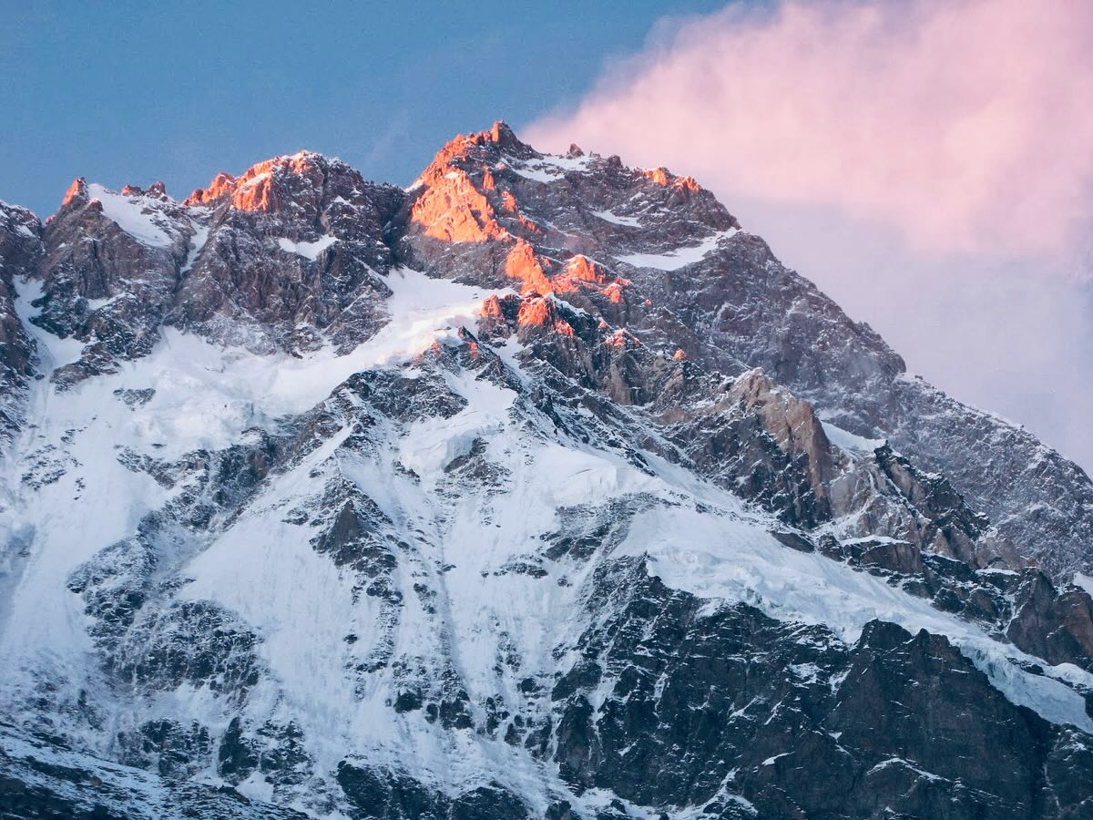 ११ आराेहीले गरे नंगा पर्वतकाे सफल आराेहण, क्लारा चिप्लिएर बेपत्ता भइन्