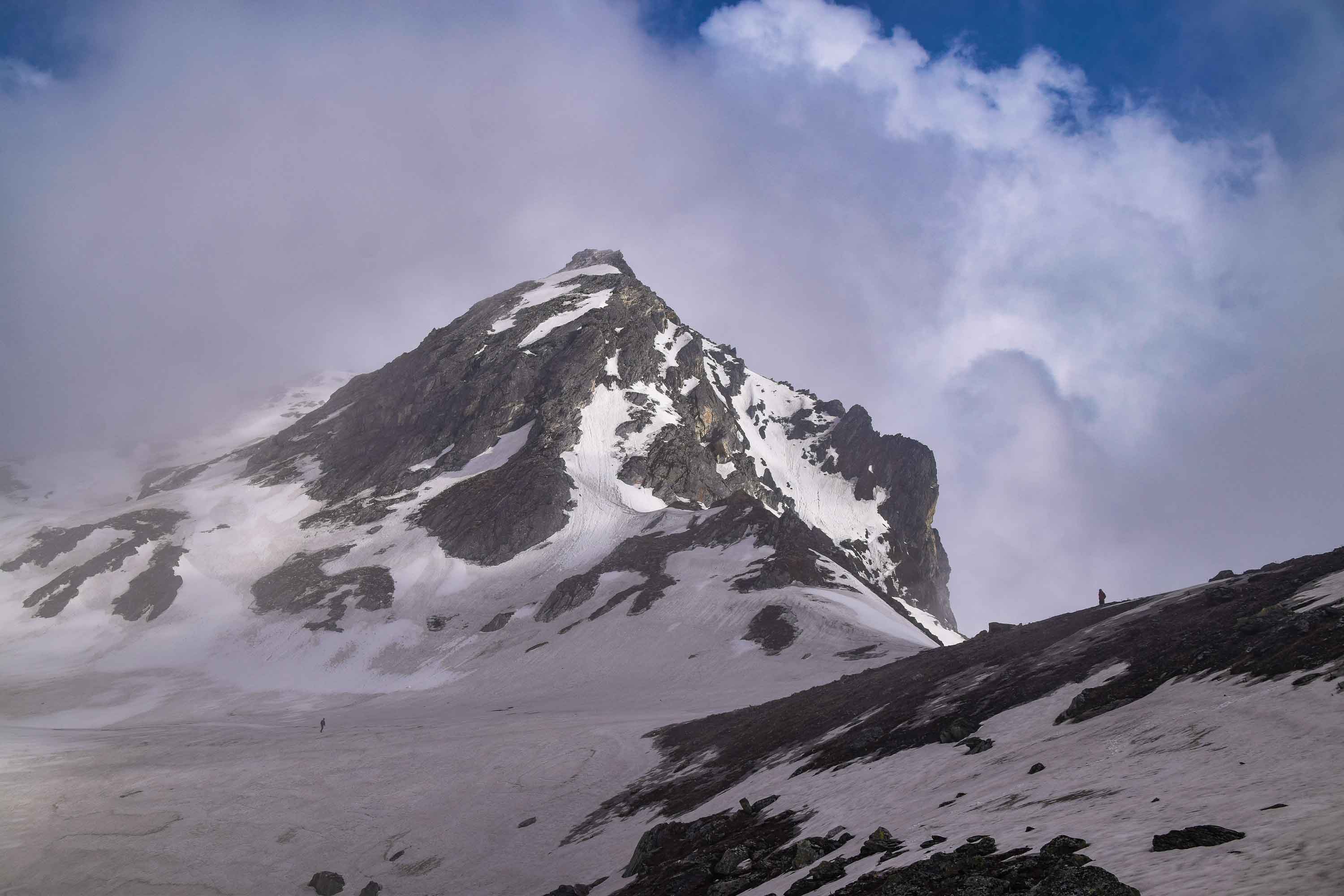 Unclimbed-Peak,-photo-Paulo-Grobel-1755069659.jpg