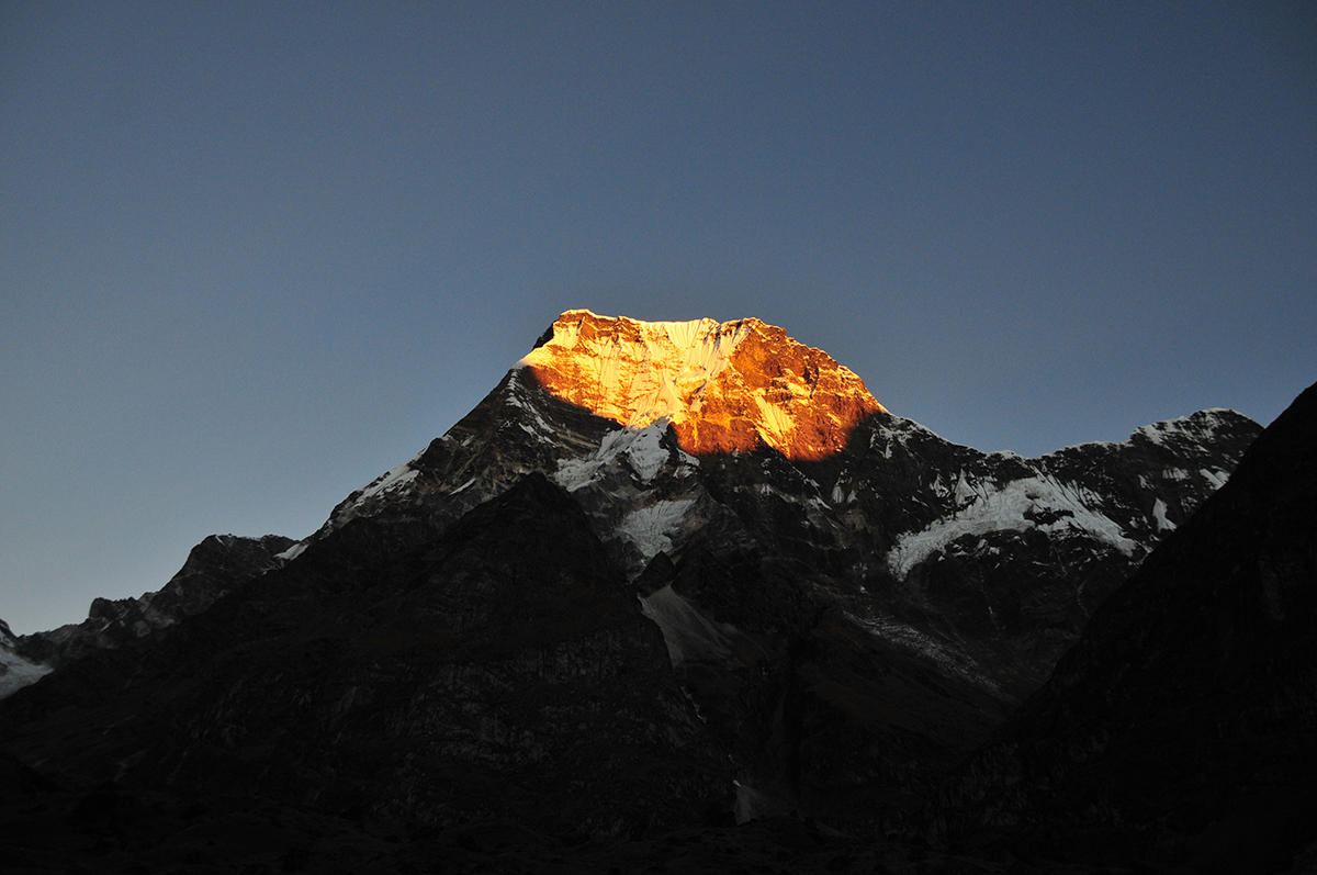 apihimal--amrit-sir-photo--1-1746626102.jpg