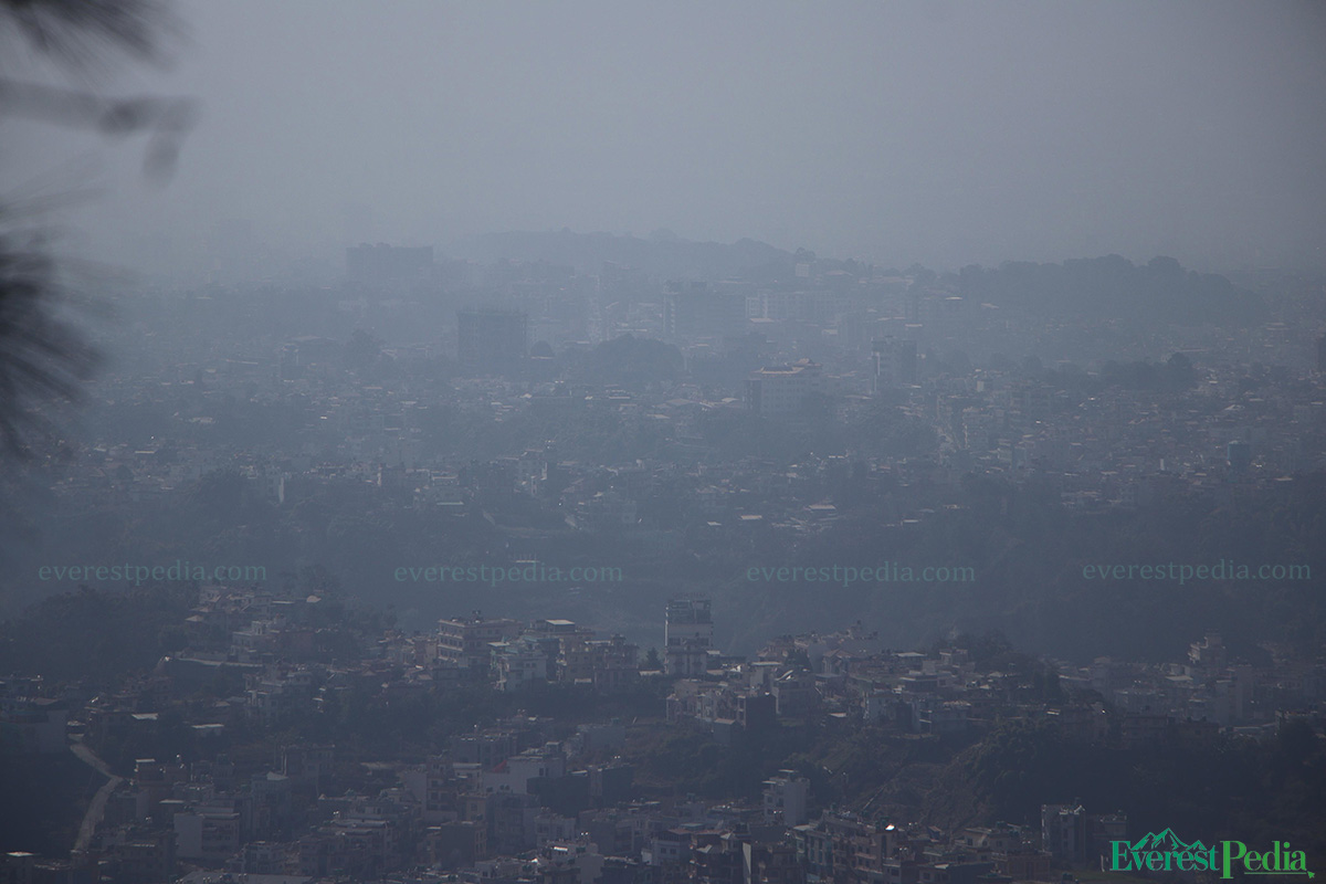 काठमाडौंको आकाशमा विषाक्त वायु (तस्बिरहरु)