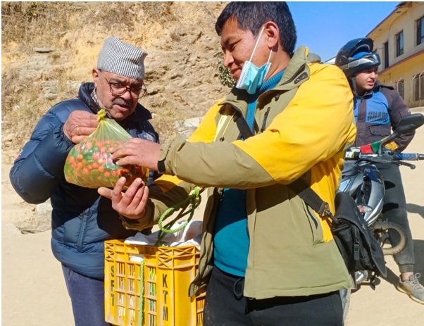 कृषि कर्मबाटै वार्षिक रु २० लाख आम्दानी गर्छन् गुरुङ दम्पती