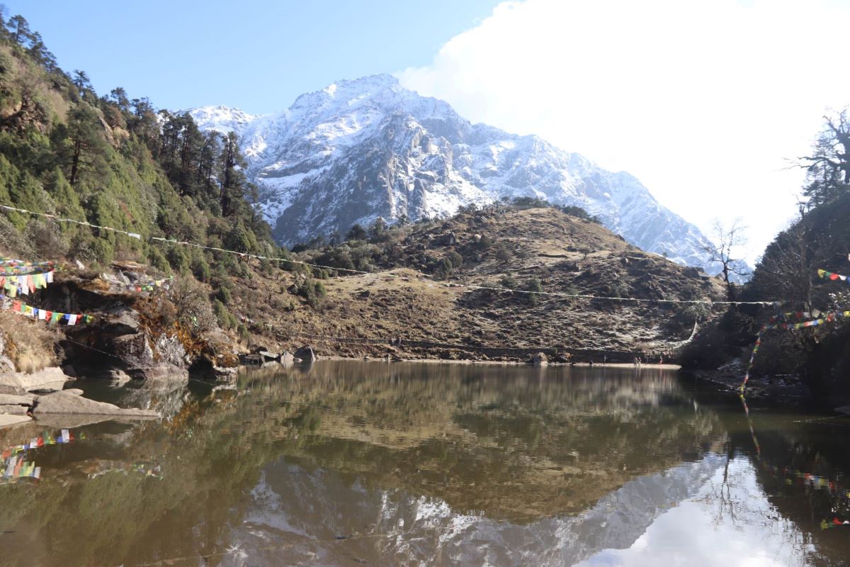 पर्यटकको प्रतीक्षामा भोजपुरको साल्पापोखरी