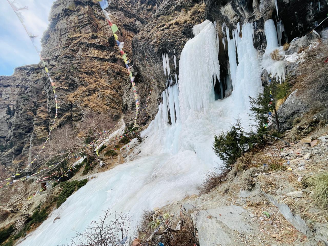 shiva-parbati-gufa--mustang-(6)-1745677145.jpg