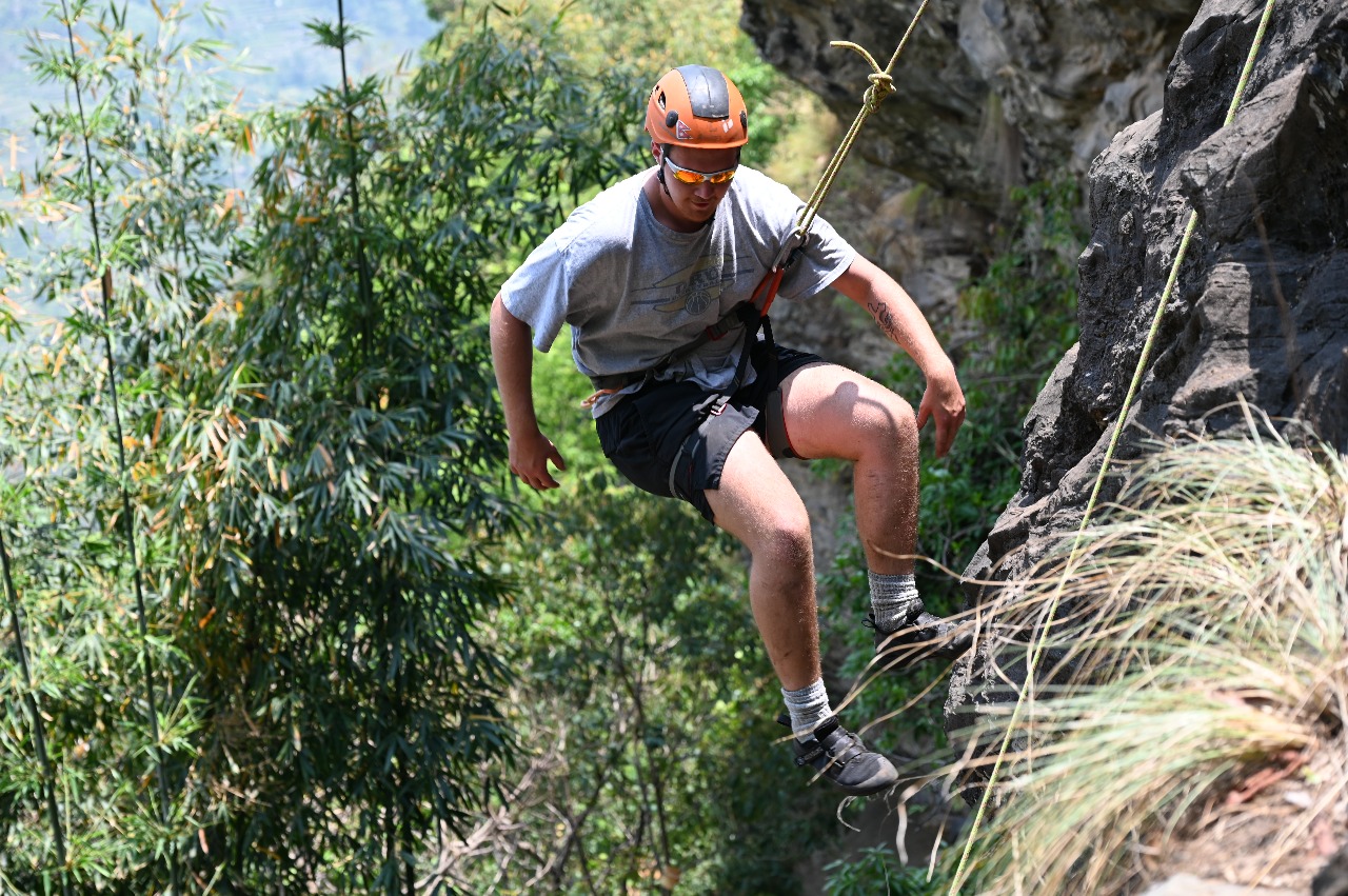 sokla-rock-climbing-american--2-1747360684.jpg