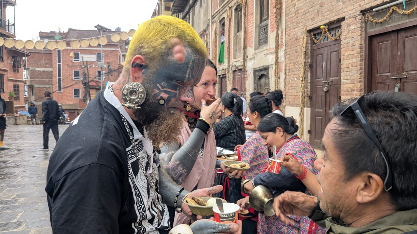 tatoo-tourist-(2)-1744338280.jpeg